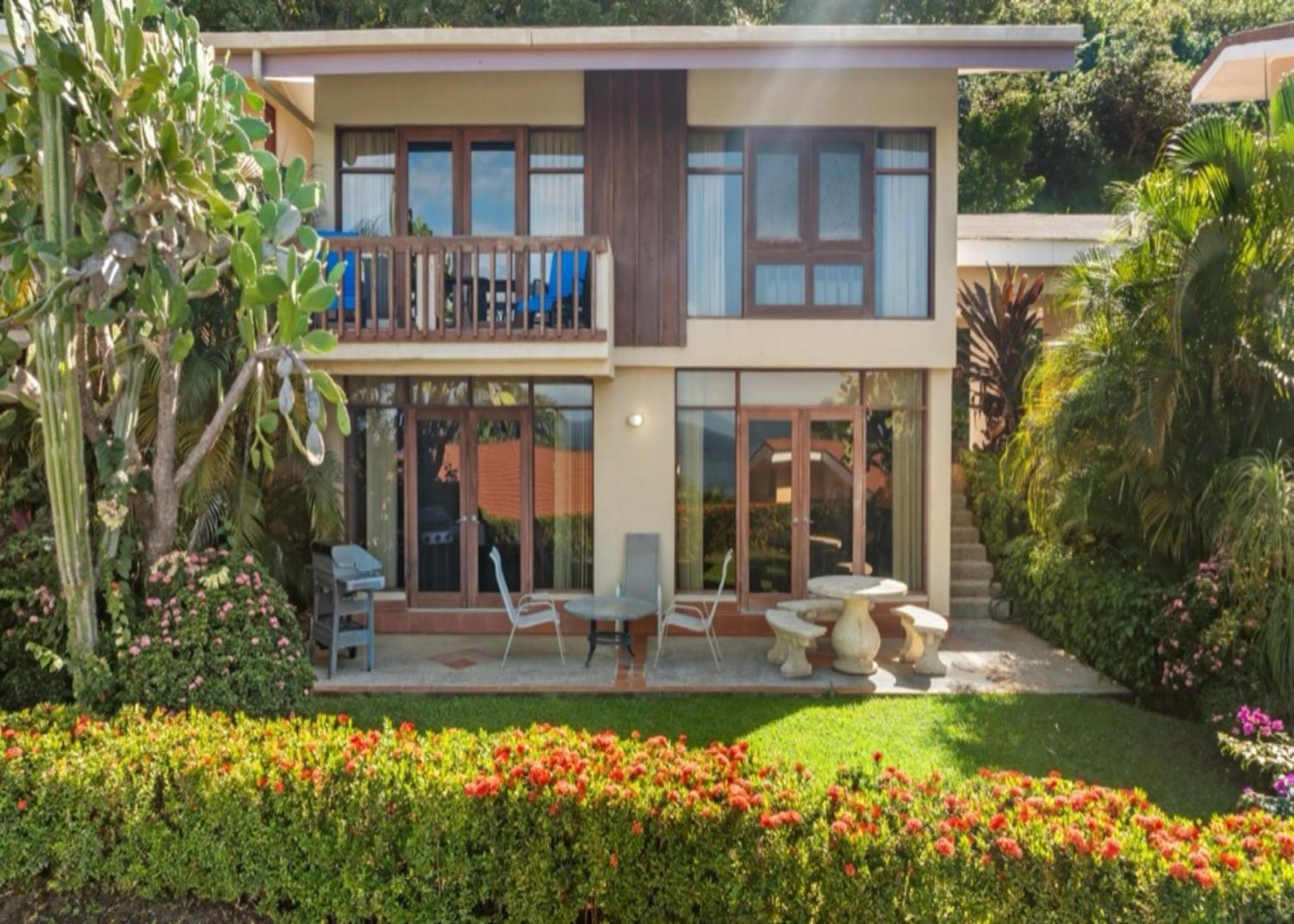 Bahia Pez Vela Resort Playa Ocotal Exterior photo